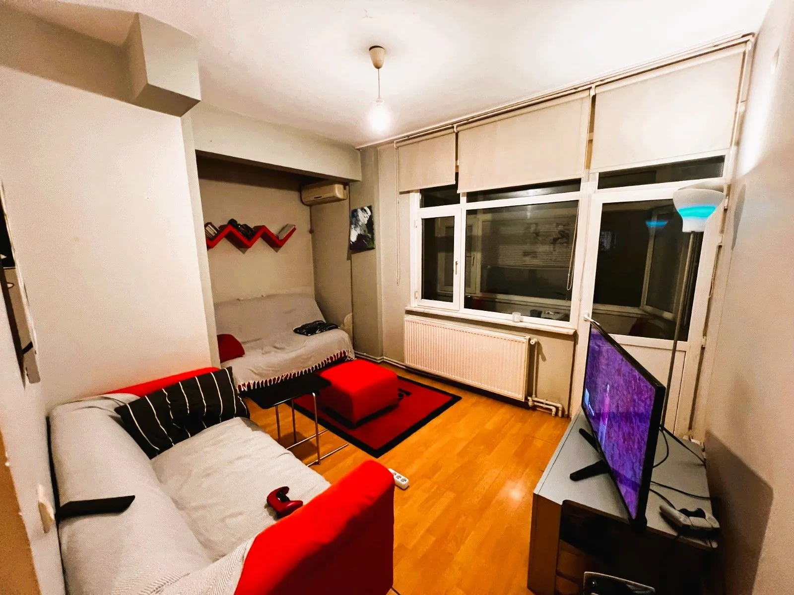 ÜÇEL BOSTANCI'DAN ALTINTEPE SAHİL YAKN AYRI MUTFK BALKON LÜX 2+1